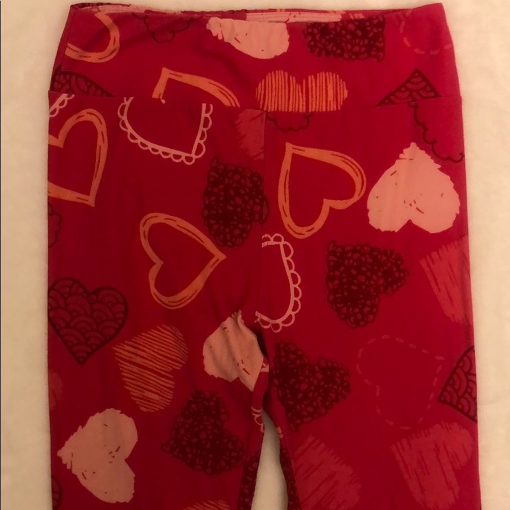 LuLaRoe Heart Leggings-Offer/Bundle to Save